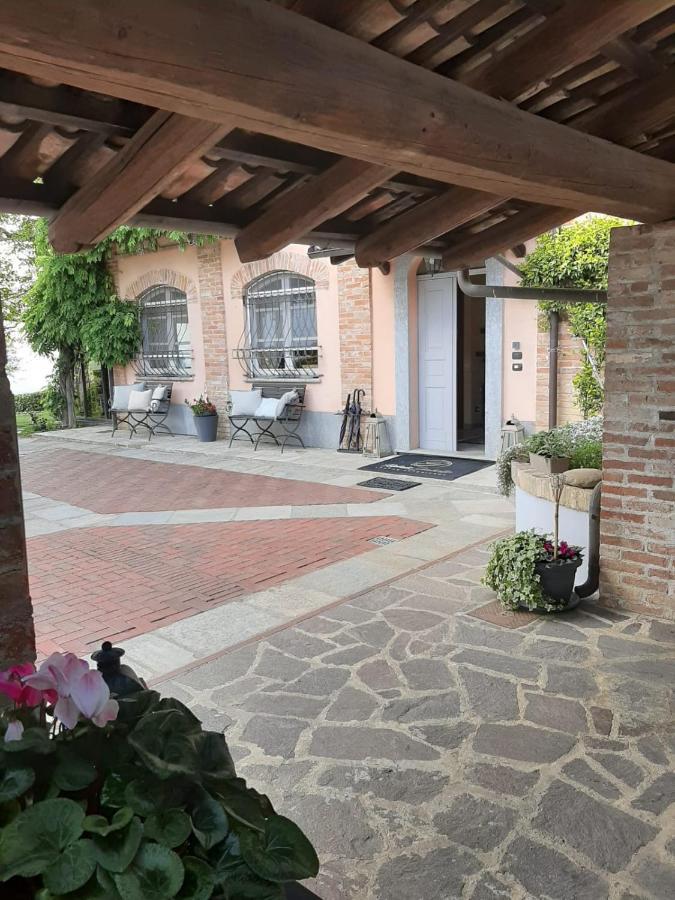 Relais Juliette Hotel La Morra Exterior photo