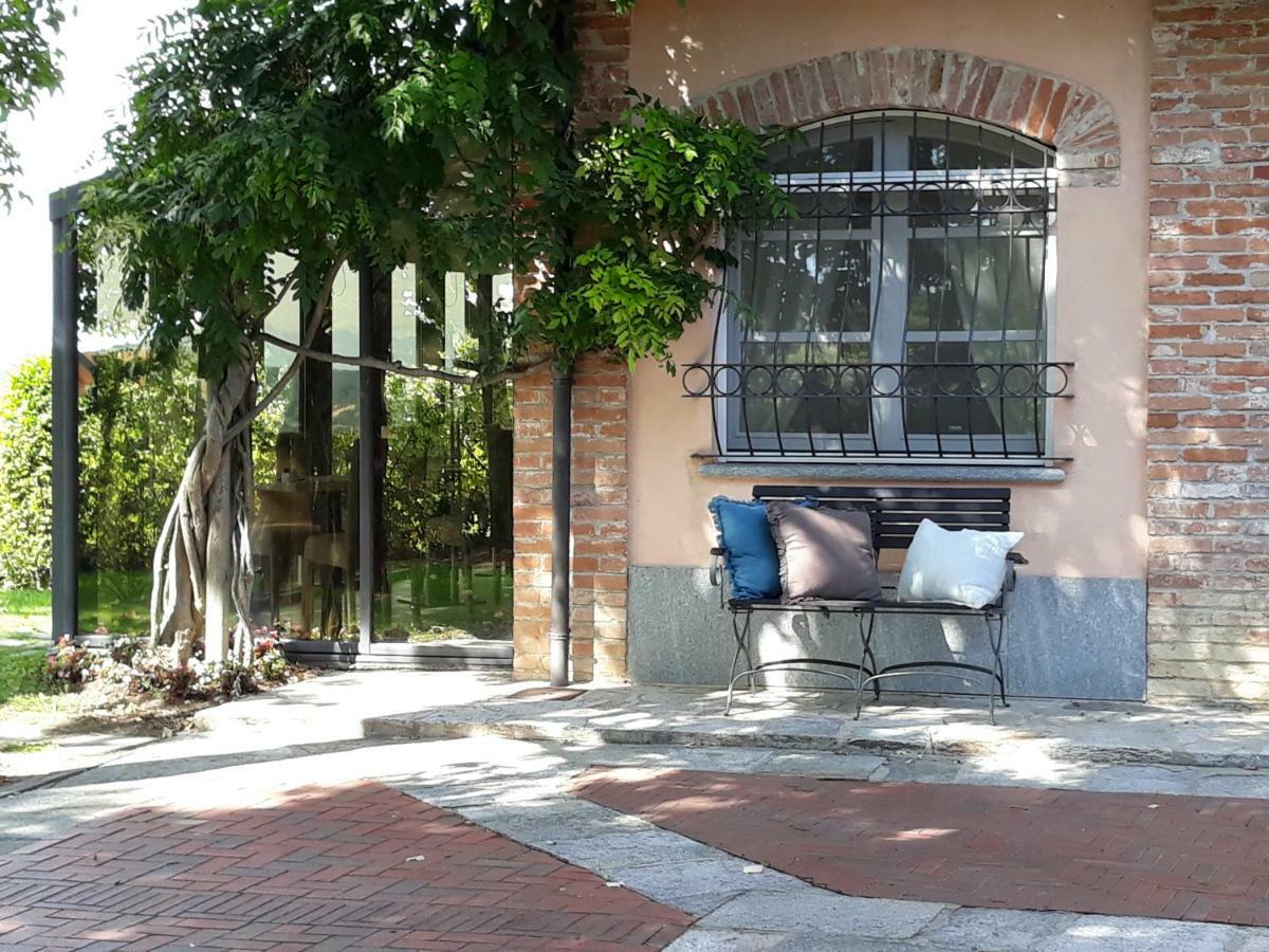 Relais Juliette Hotel La Morra Exterior photo